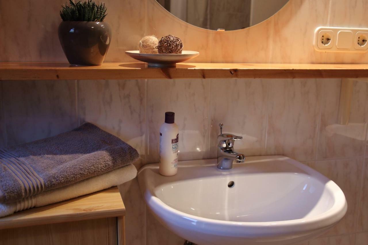 Haus Kolmesfeld Apartment Sensweiler Екстериор снимка